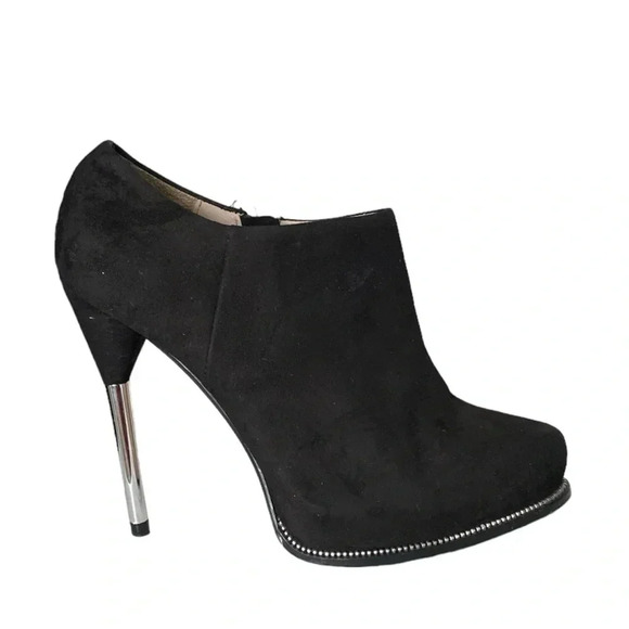 ZARA | Fall Winter 12 Black Faux Suede Silver Stiletto Heels Size 39 EUR (US 8) - Picture 1 of 9